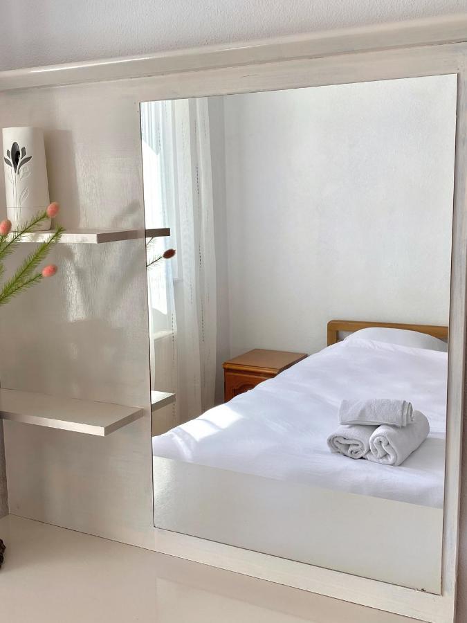 Zogu Apartments - City Center Pristina Eksteriør bilde